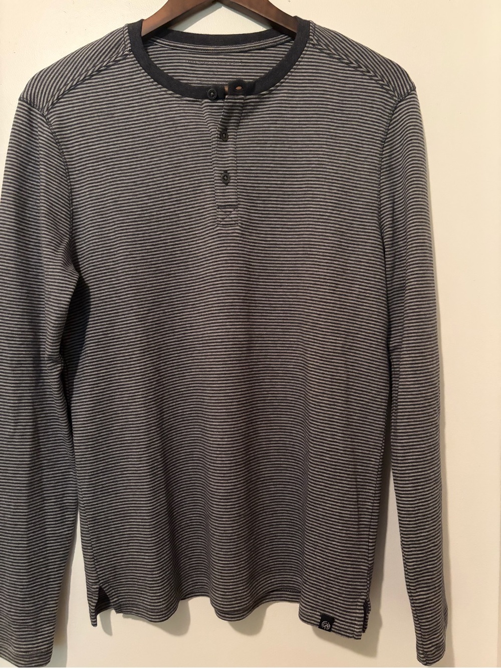Threads 4 Thought Men's Gray & White Striped Long-Sleeve Henley